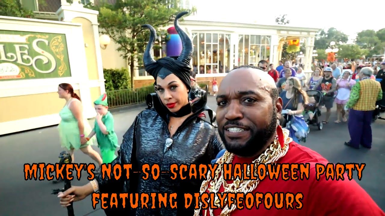 Mickey's Not-So-Scary Halloween Party 2018 ft. DisLyfeOfOurs