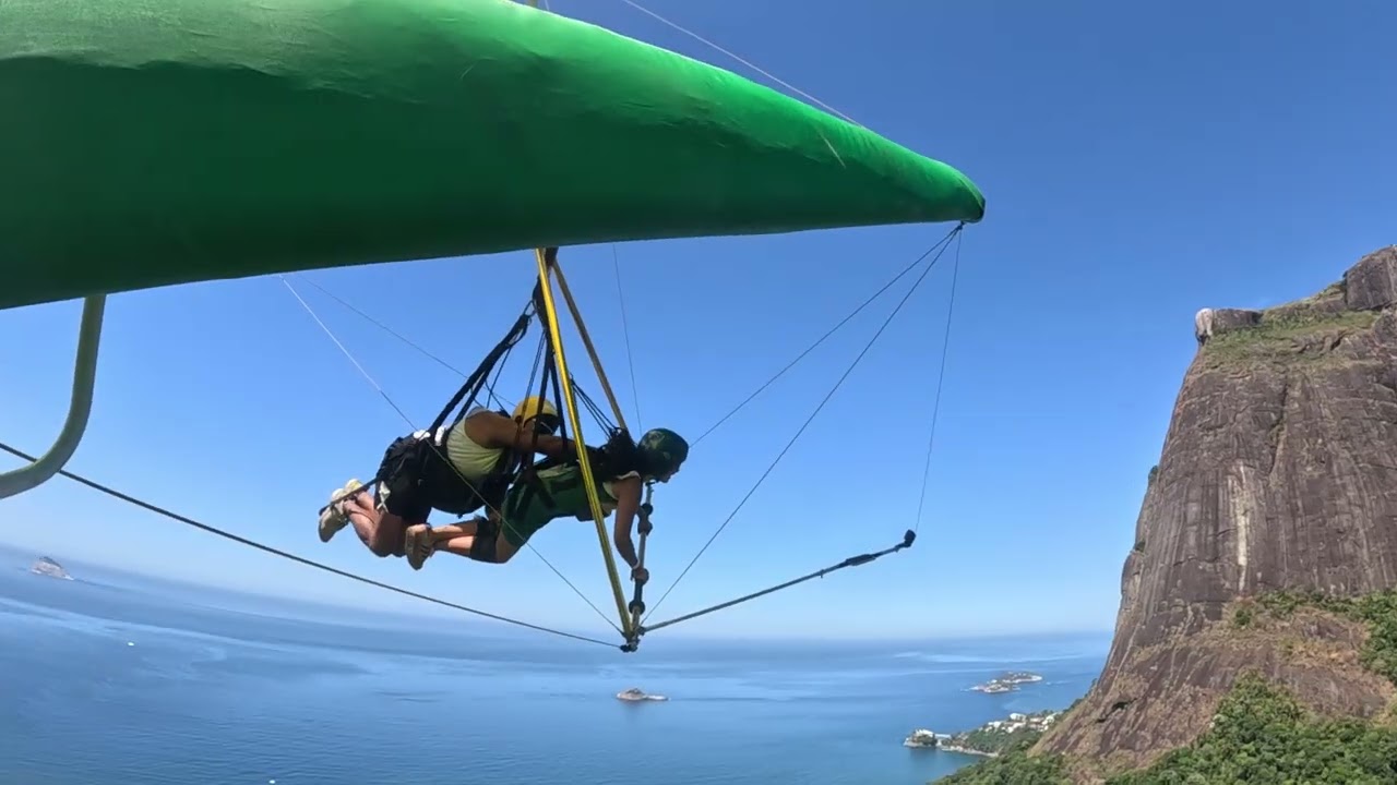 HANG GLIDING IN RIO DE JANEIRO, BRAZIL!