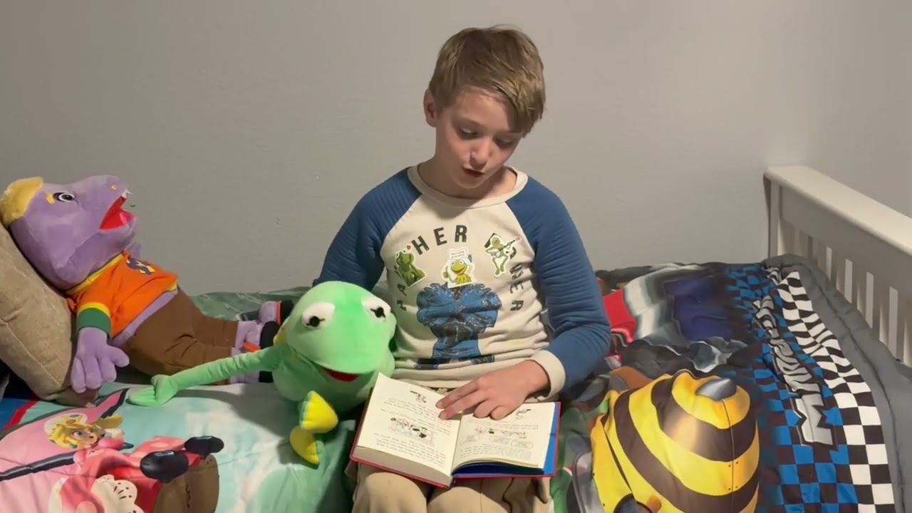 Axl reads “Diary of a Wimpy Kid” (He has autism so still working on reading) 💕🎤💪