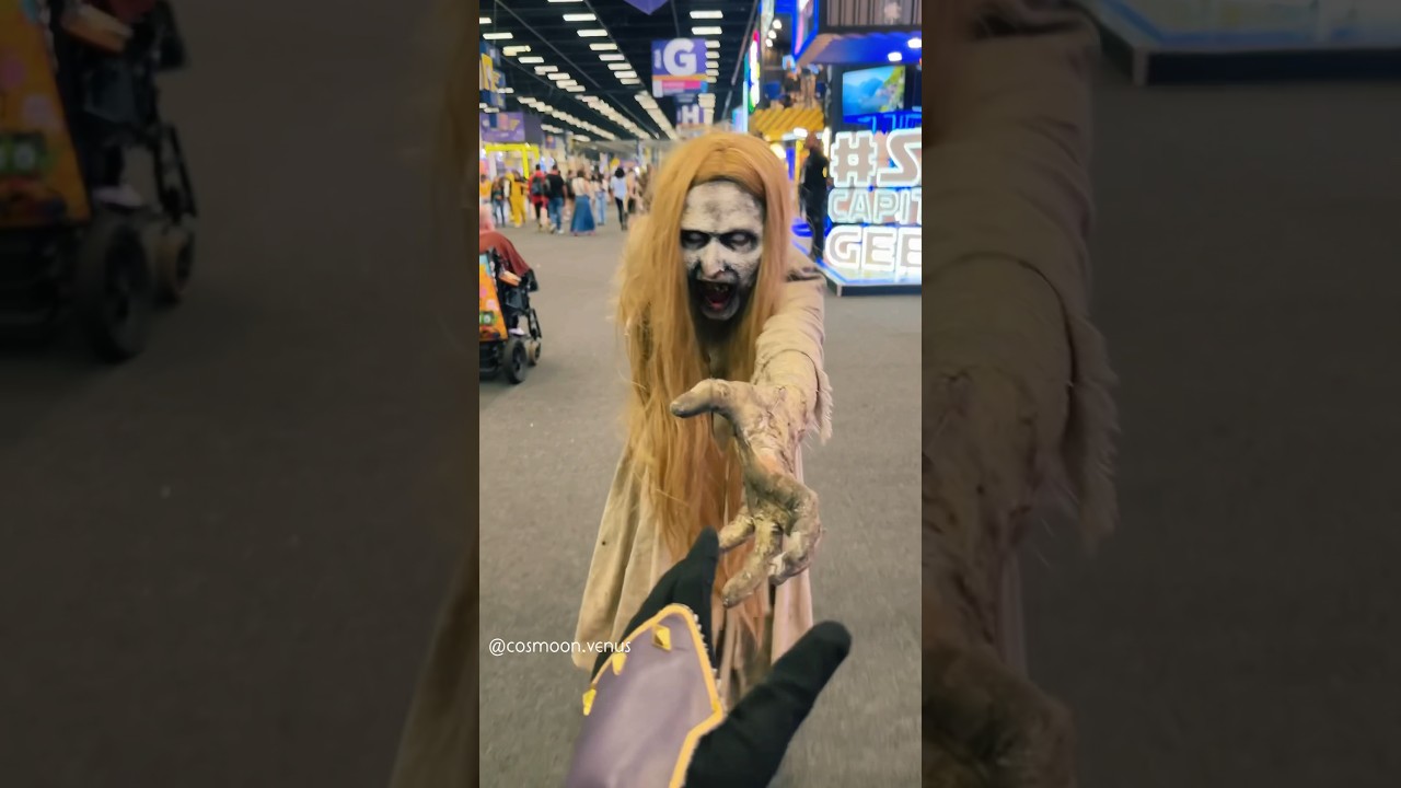 Me cumprimente como seu personagem! #ccxp23 #cosplay #cosplayers