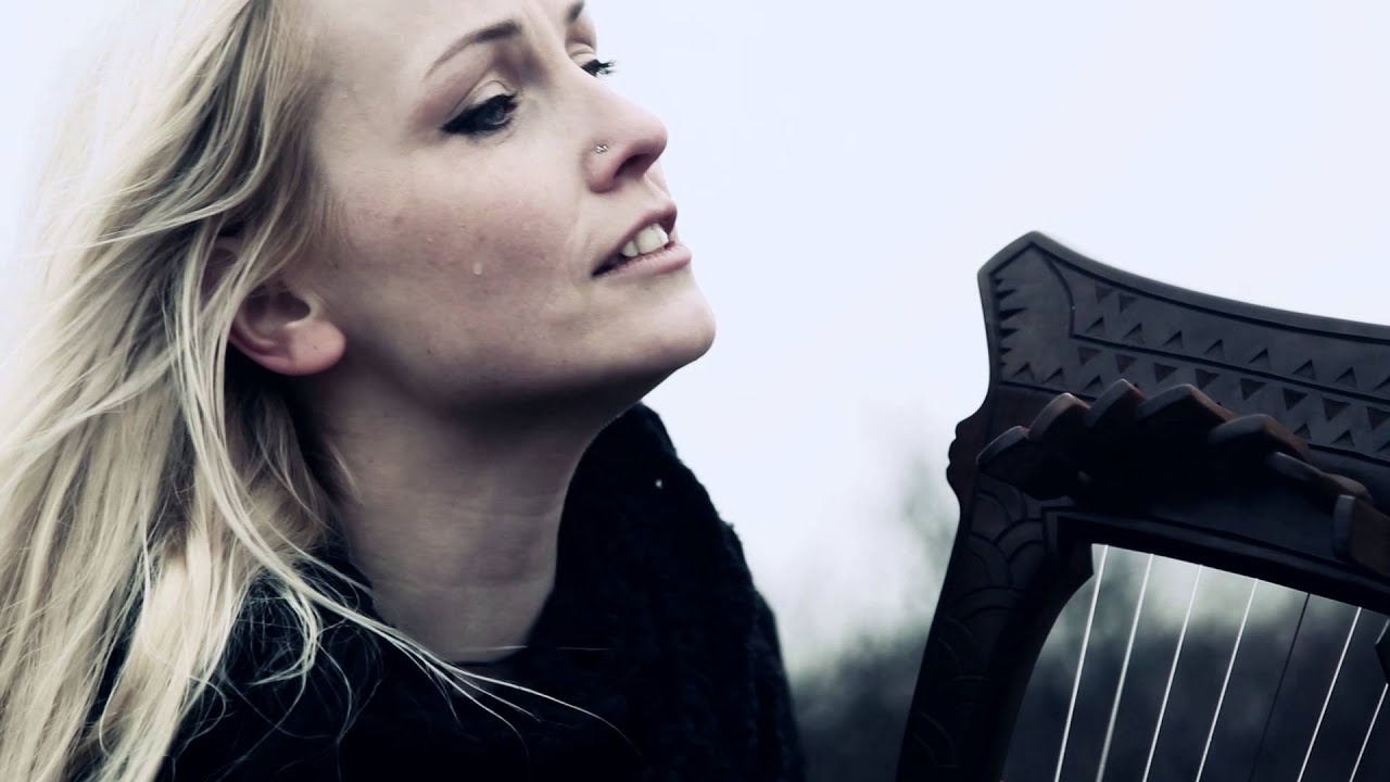 Kati Rán - VINDA acoustic Ft. Helisir