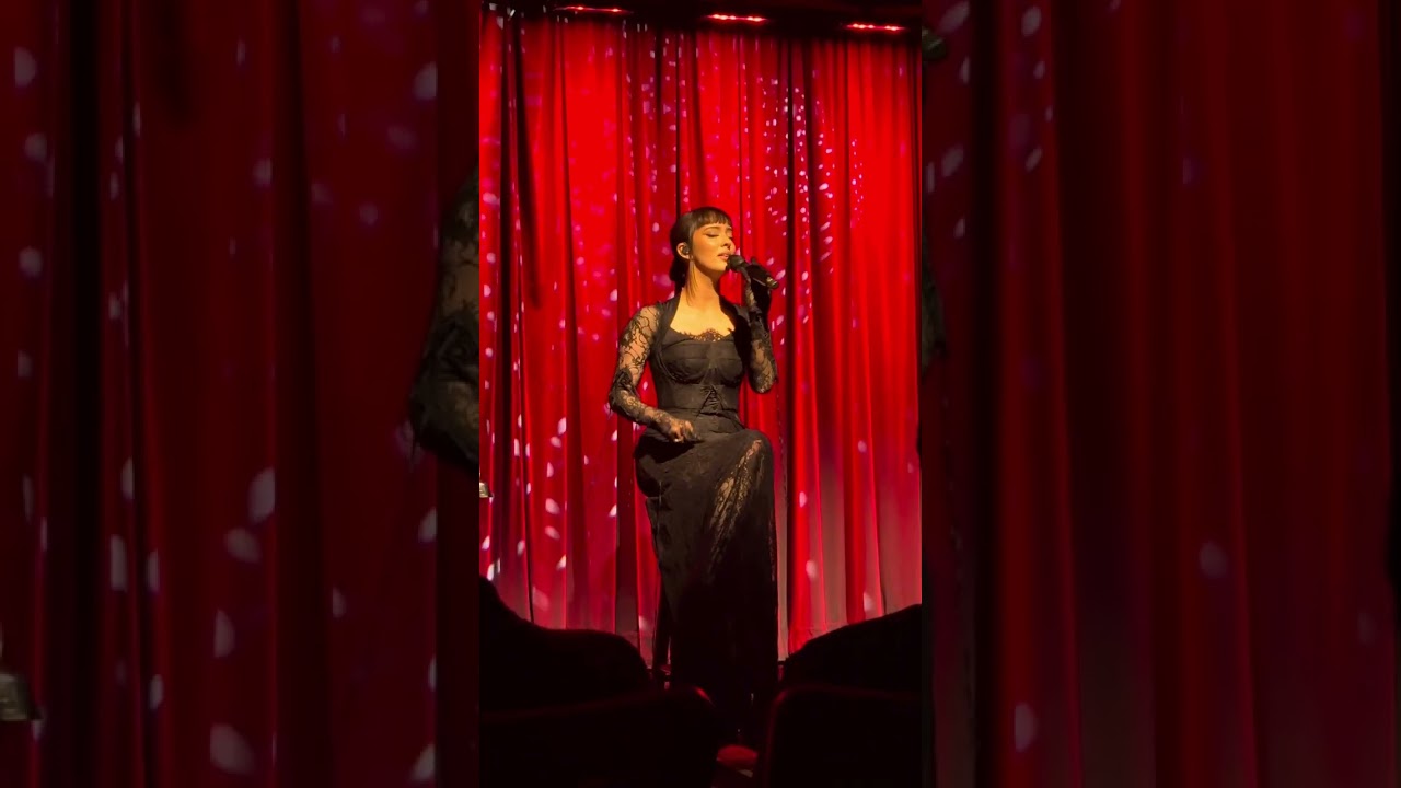 Faouzia - Weirdo (Live @ The Grammy Museum)