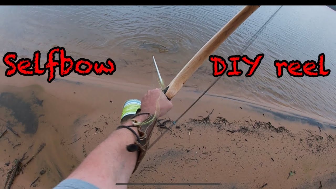Bowfishing with a selfbow and a diy reel traditional bowhunting