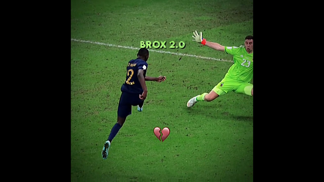 What If Kolo Muani passed to mbappe 🤔 #shorts #viral #funny #trending