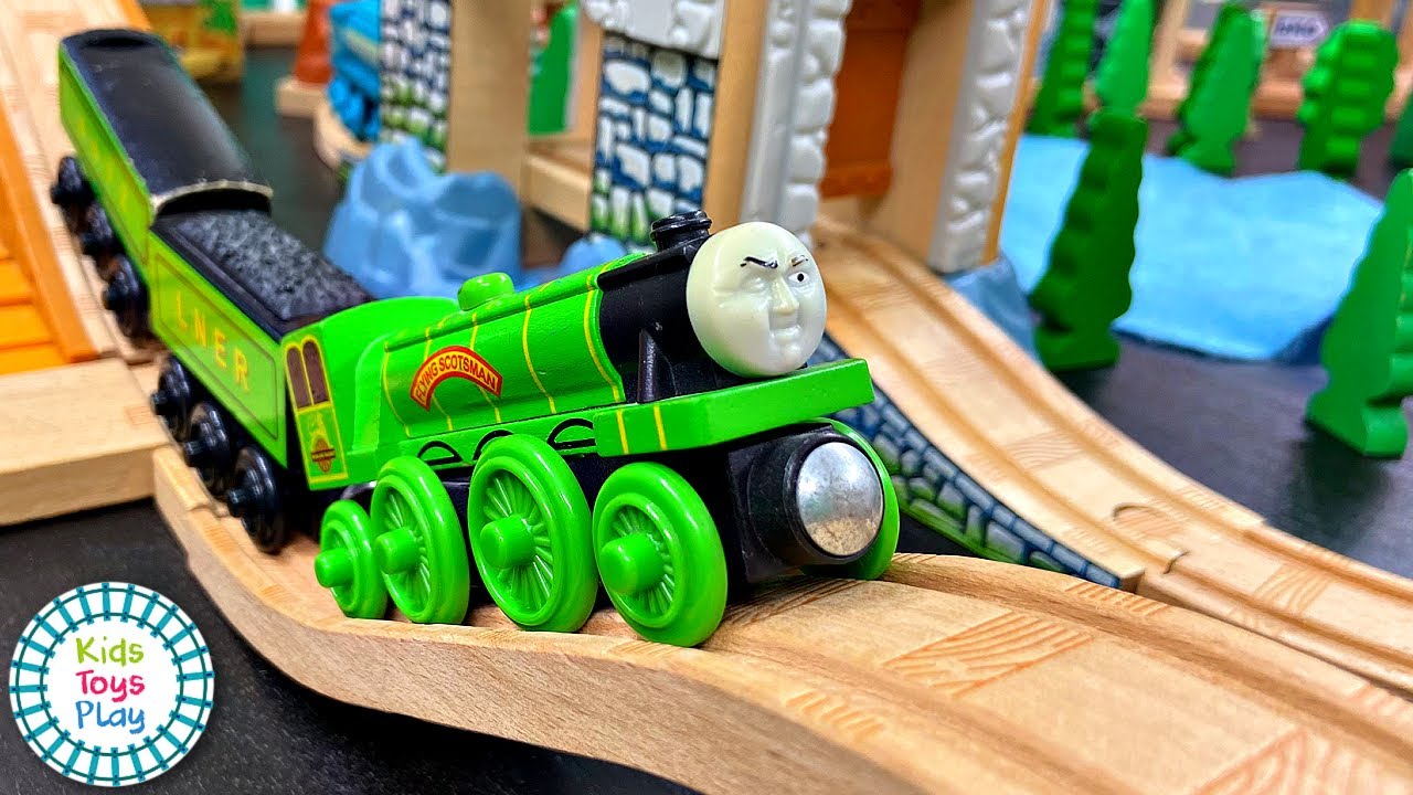 Unbelievable Thomas and Friends Toy Track Build
