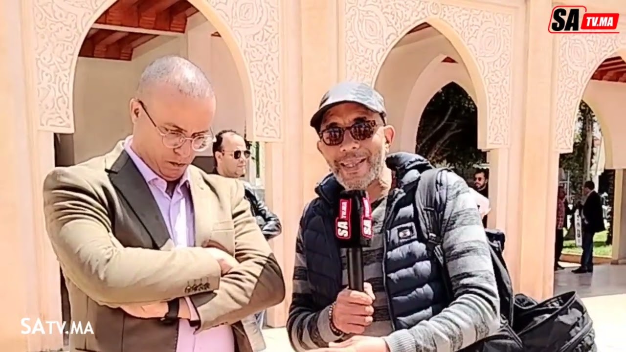لحظات قبل دفن المرحوم المحامي السناوي مع الأستاذ البياز بمقبرة الرحمة
