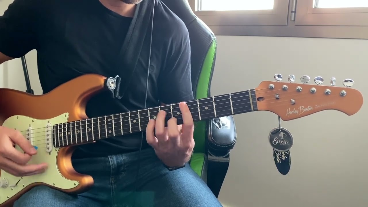 Harley Benton ST-25TH Firemist demo out of the box (no talking)