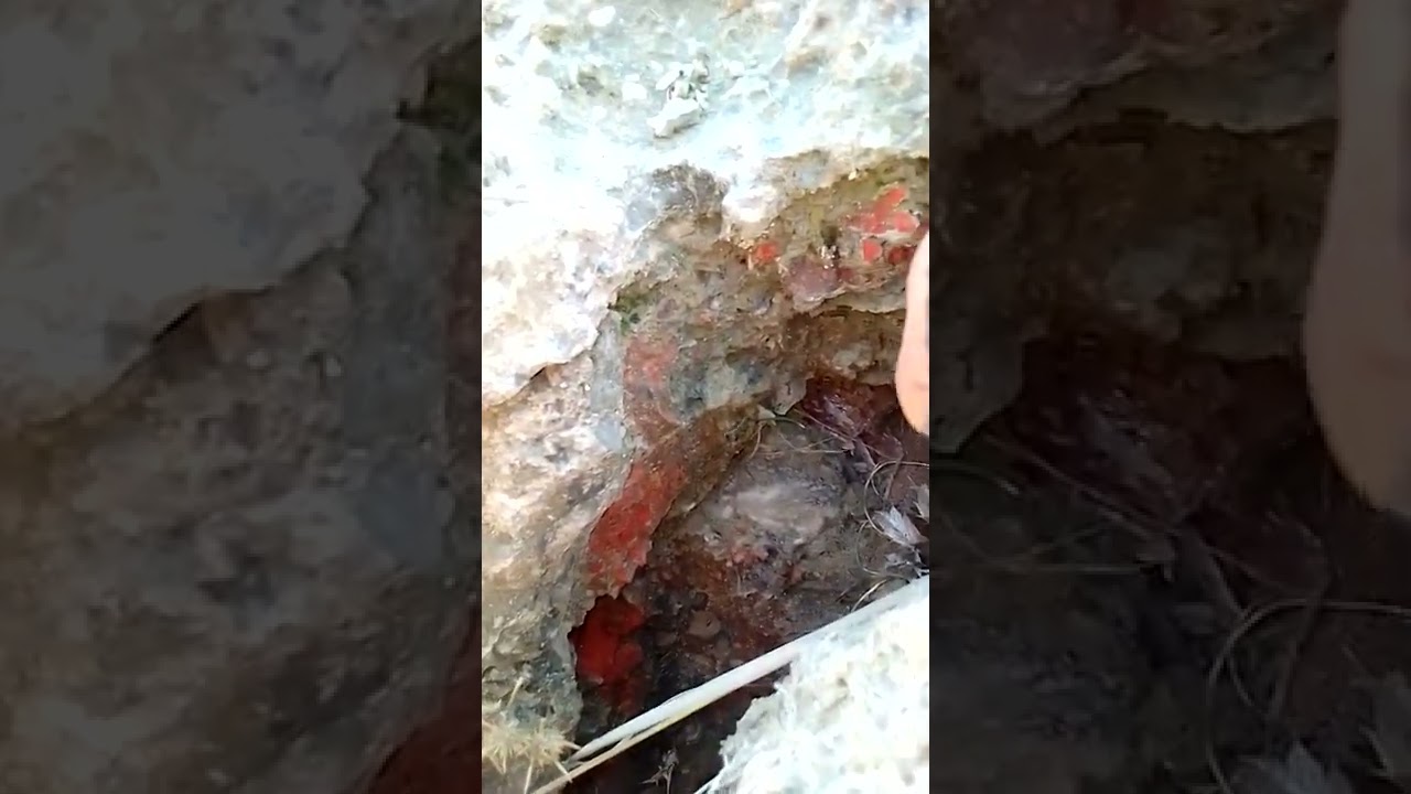 الزئبق الخام .cinnabre .cinnabar in nature