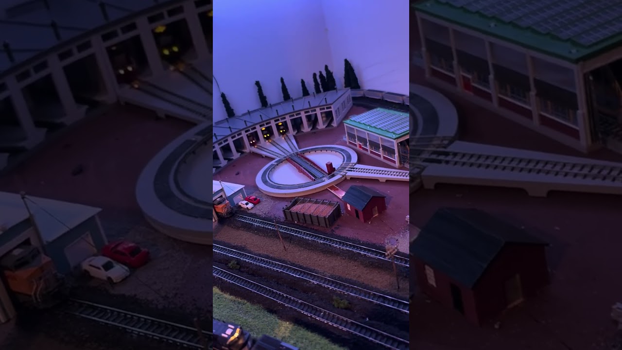 Kato n scale turntable with DCC