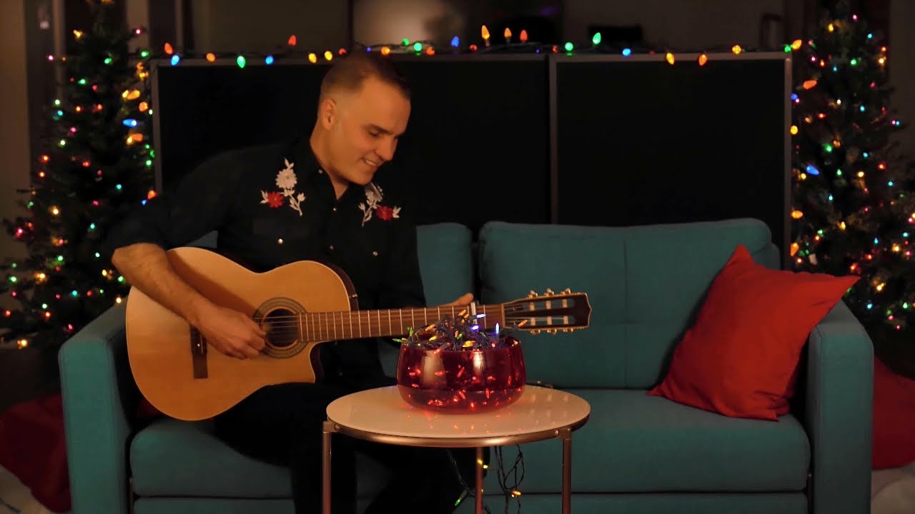 THE COLDEST NIGHT OF THE YEAR  (Bruce Cockburn cover) ReidJamieson  -live in studio