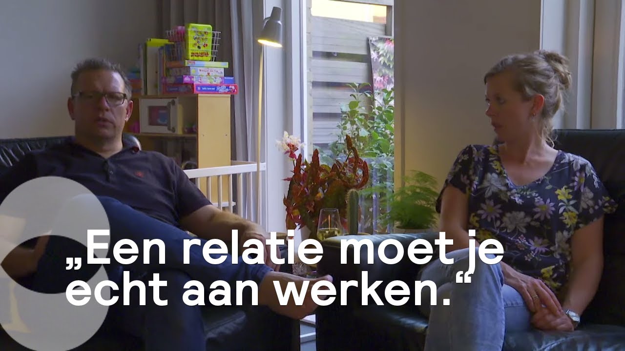 Naar de verloskundige voor het verlossende woord... #1.3 | Een Huis Vol