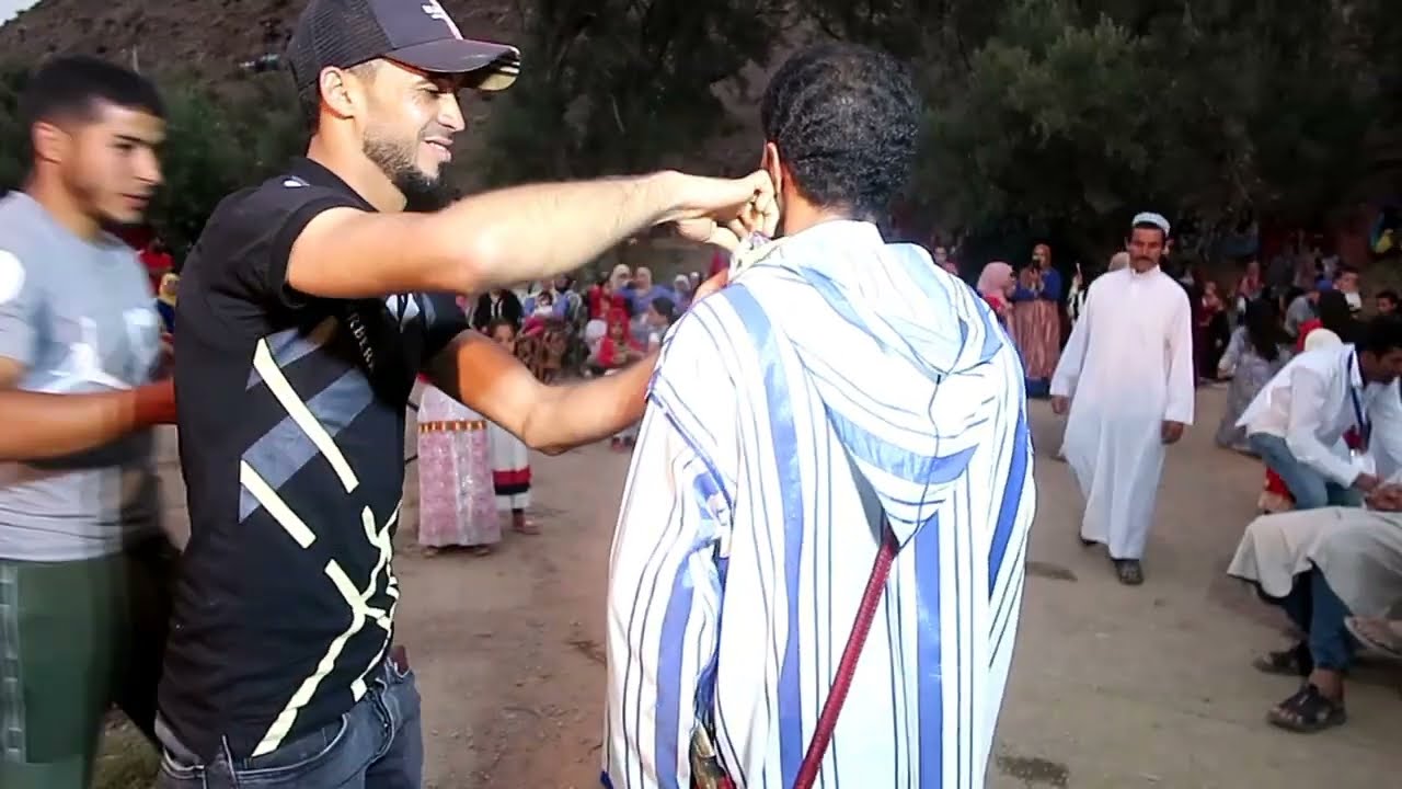 سهرة حية مع الشاعر (حسن اهيش) دوار امسلان hassan ihich