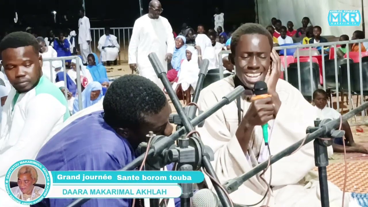 Radias baye Issa gueye bisoup Khasida makarimal akhlah ✌️