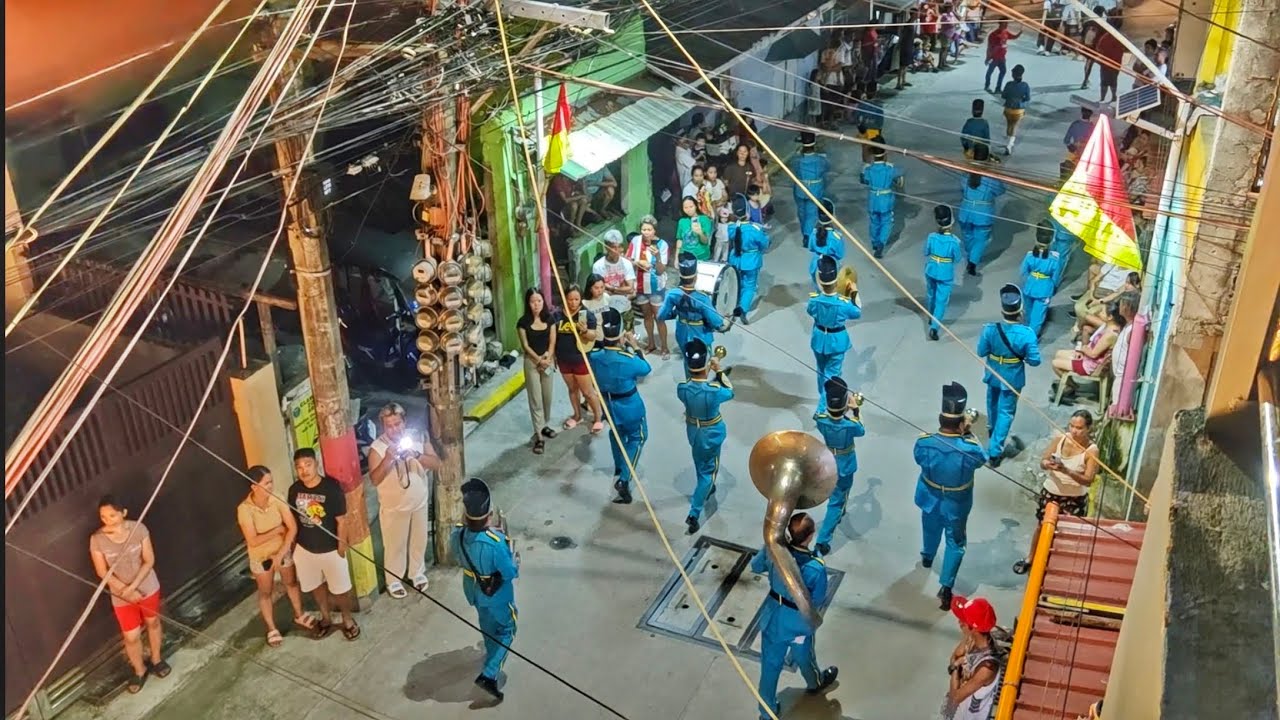 Prusisyon ng mga replika ng Mahal na Santa Maria Magdalena sa Kawit Cavite