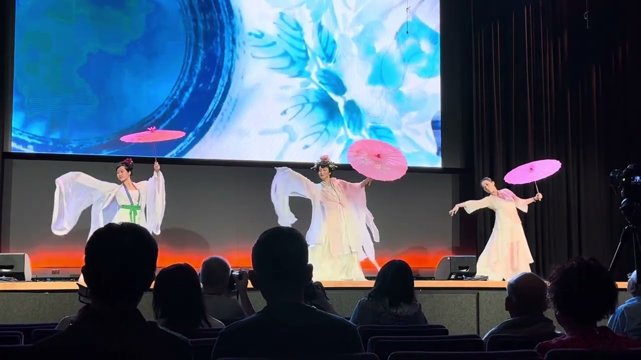 星帆艺术中心《云裳佳人》