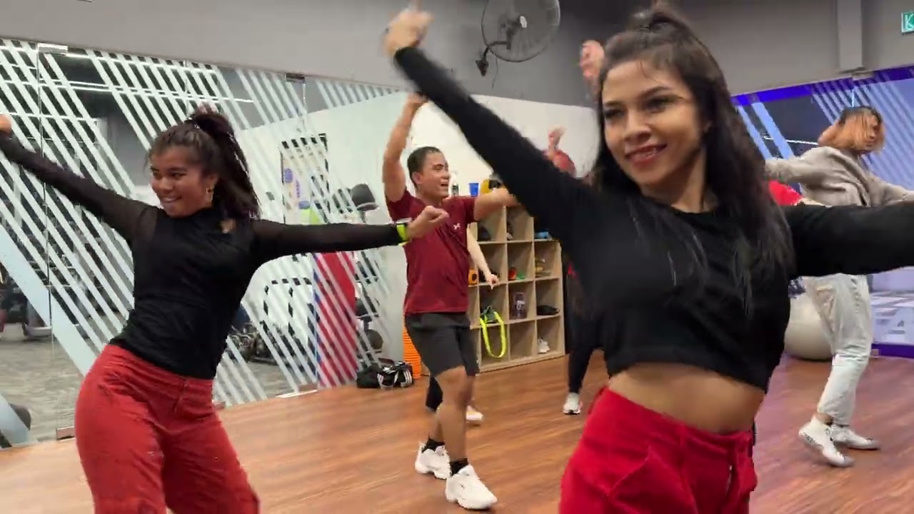 Houdini Dance - 29 November 2023