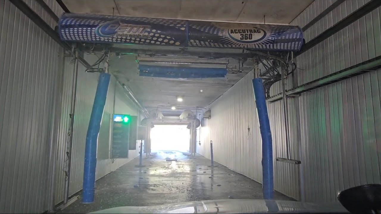 Petit Accutrac с сушилками Sonny's Mixed — Petit Auto Wash, Canton Rd, Akron OH