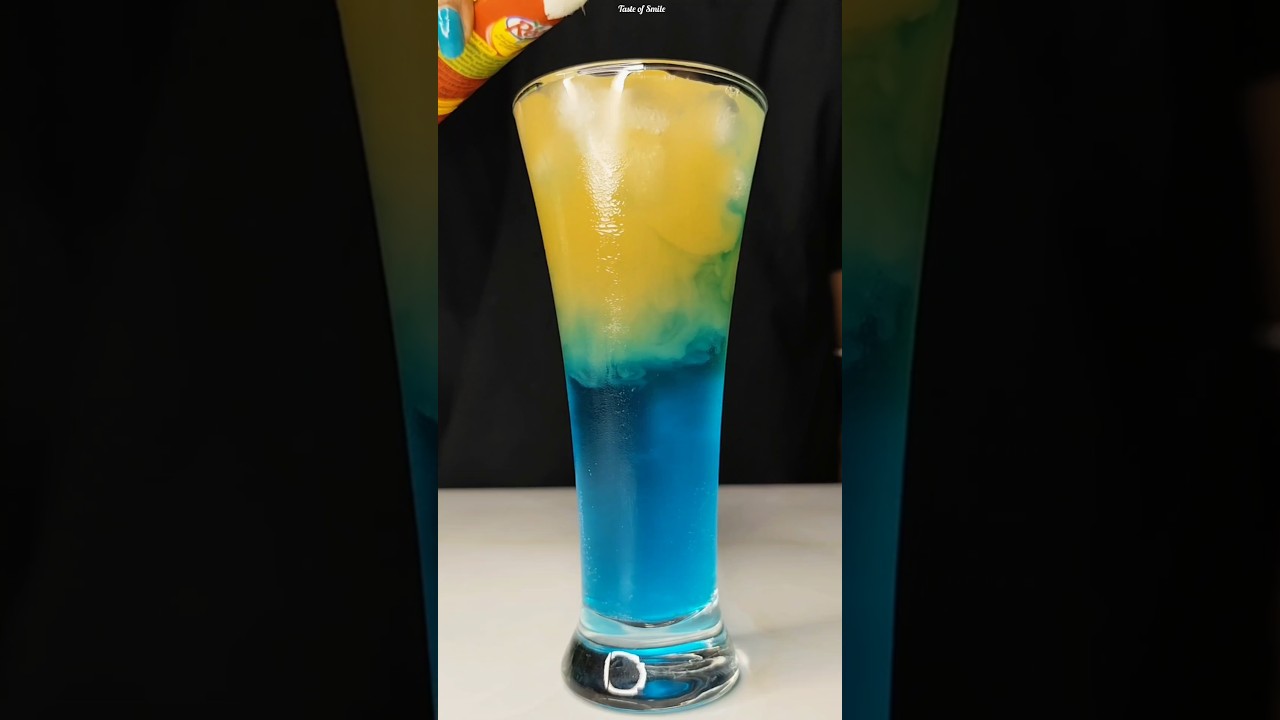 Pineapple juice + Blue Curacao = ? 🔥🥶