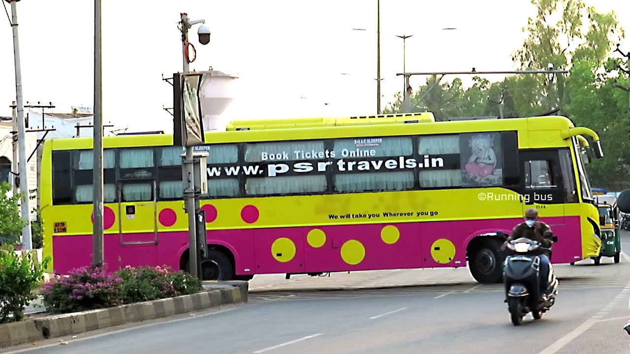 PSR Travels Bus Take U Turn at Near PNBS Busstand