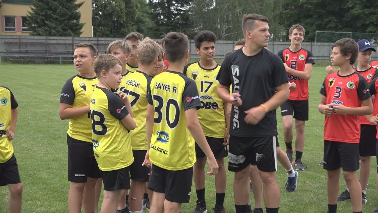 V Zubří uspořádali světově výjimečnou oslavu házené