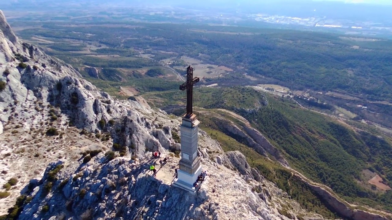 Montagne Sainte Victoire - Drone - Parrot Bebop 2 Power {1080p}