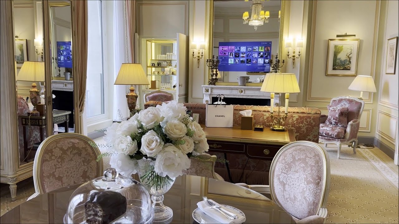 PARIS RITZ PARIS Balcony Pink Deluxe Suite. Jardin des Plantes.