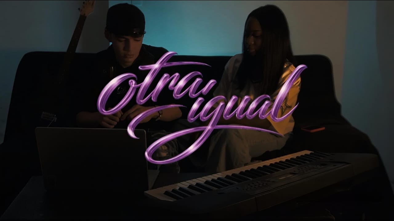 Luvi - OTRA IGUAL (Visualizer) #DLQYNSE