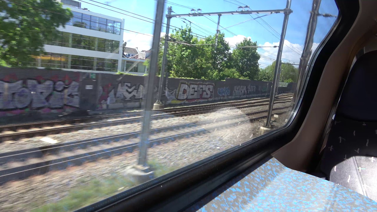 Meerijden met NS VIRM 8727 als Intercity 2455 van Almere Centrum naar Duivendrecht