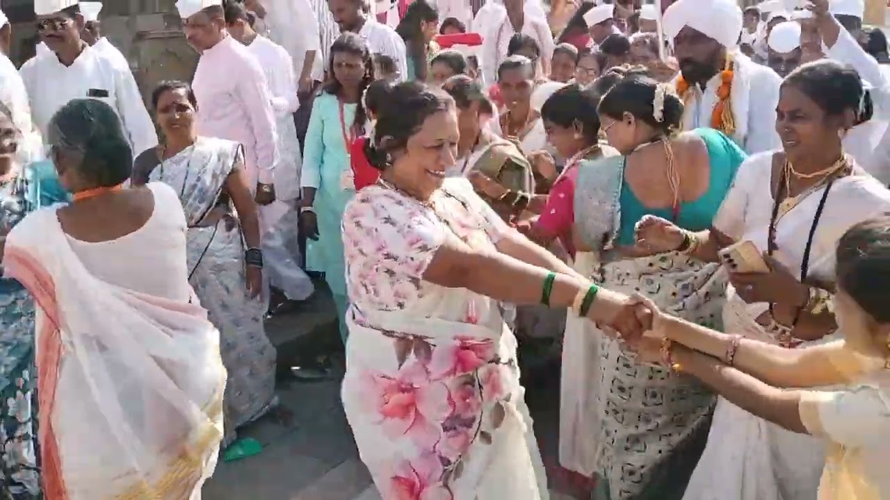 श्री ज्ञानेश्वर माऊली संजीवनी समाधी सोहळा दिंडी प्रदक्षिणा मधील काही निवडक क्षण शेवट नक्की बघा..🙏