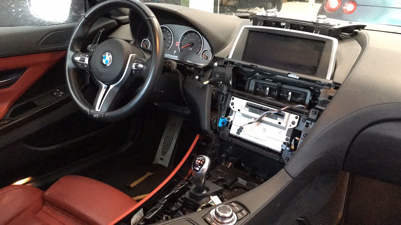 BMW M6 Dash Trim Removal Wrapped To Carbon Fiber Vinyl F13 (A Walkthrough)