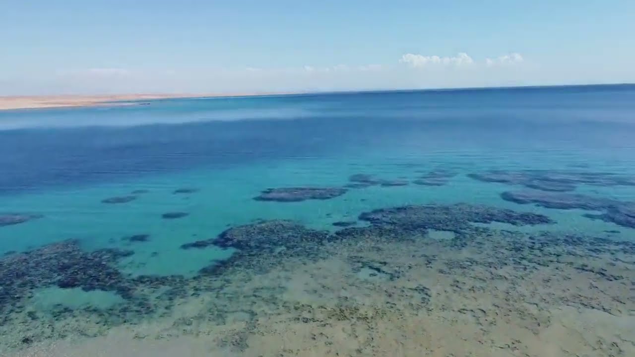 Keajaiban Teluk Persia Perjalanan Pesisir dilihat dari Drone