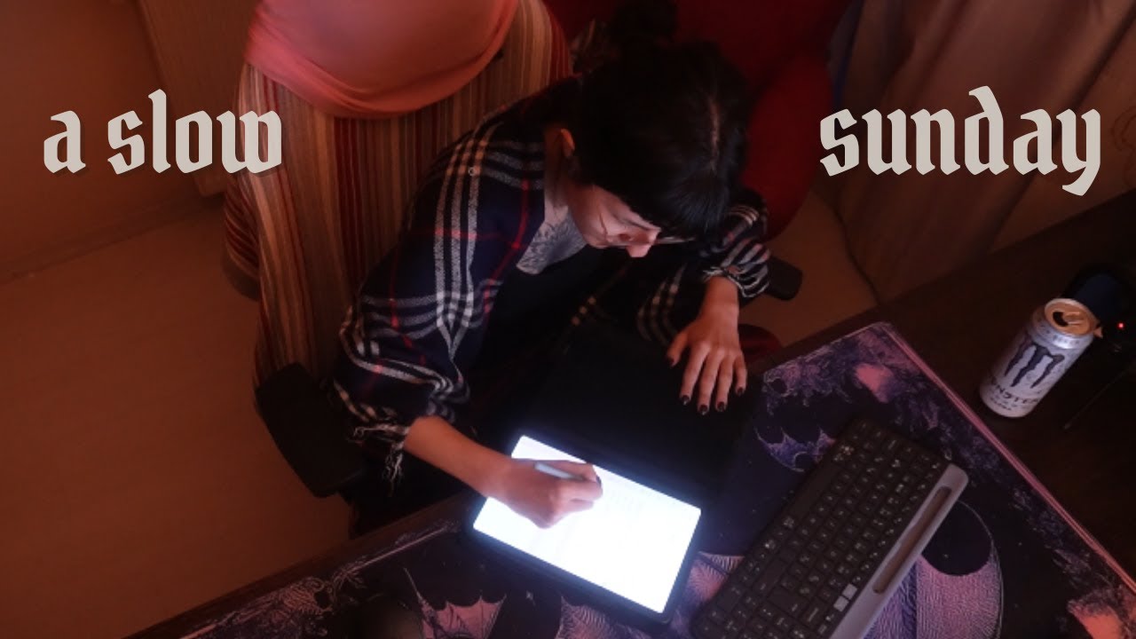 a slow sunday alone: journaling, pasta, monster energy & quiet rituals