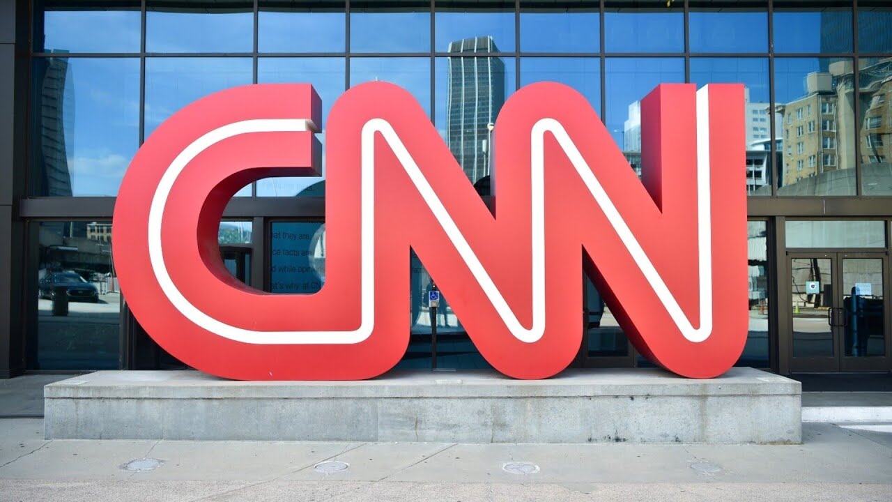 Рейтинги CNN резко падают после провального интервью с демократом.