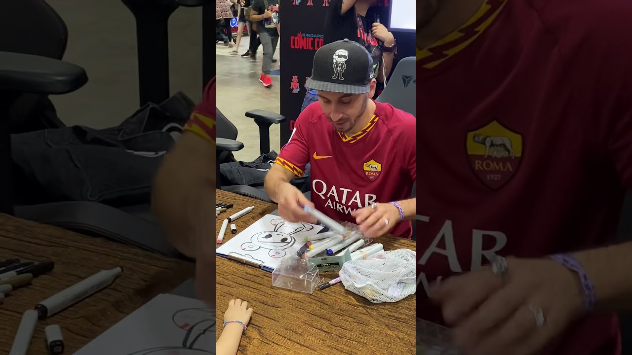 Simone Legno autograph session at SGCC 2019