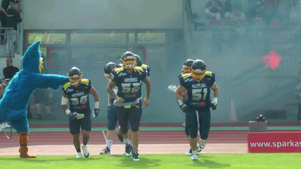 Assindia Cardinals vs Bielefeld Bulldogs - Der Einlauf