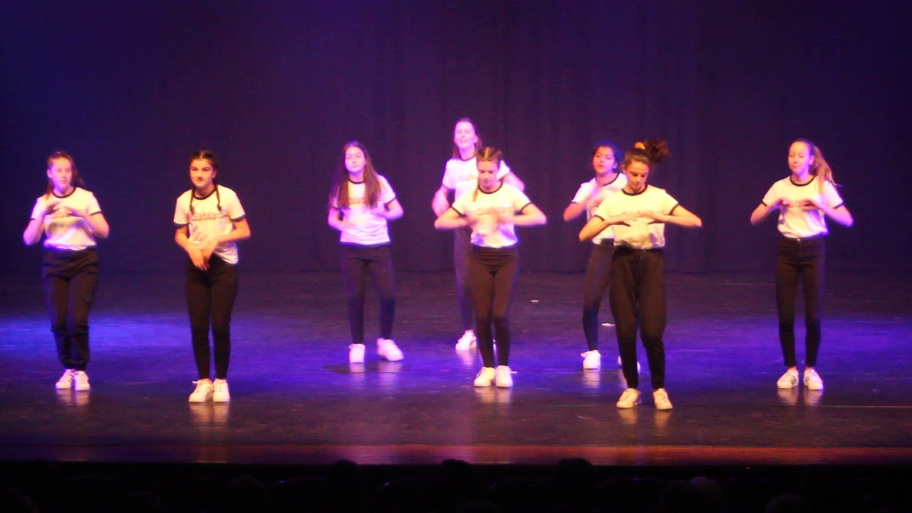 Dansshow 2019  Hiphop +12j o.l.v. Rune & Britt