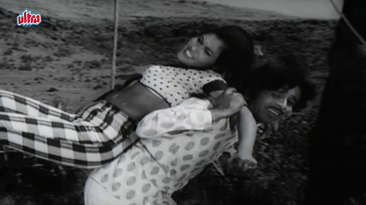 Saundaryachi Khaan Pahili - Hot Marathi Song -  Karava Tasa Bharava Movie - Usha Naik, Nilu Phule