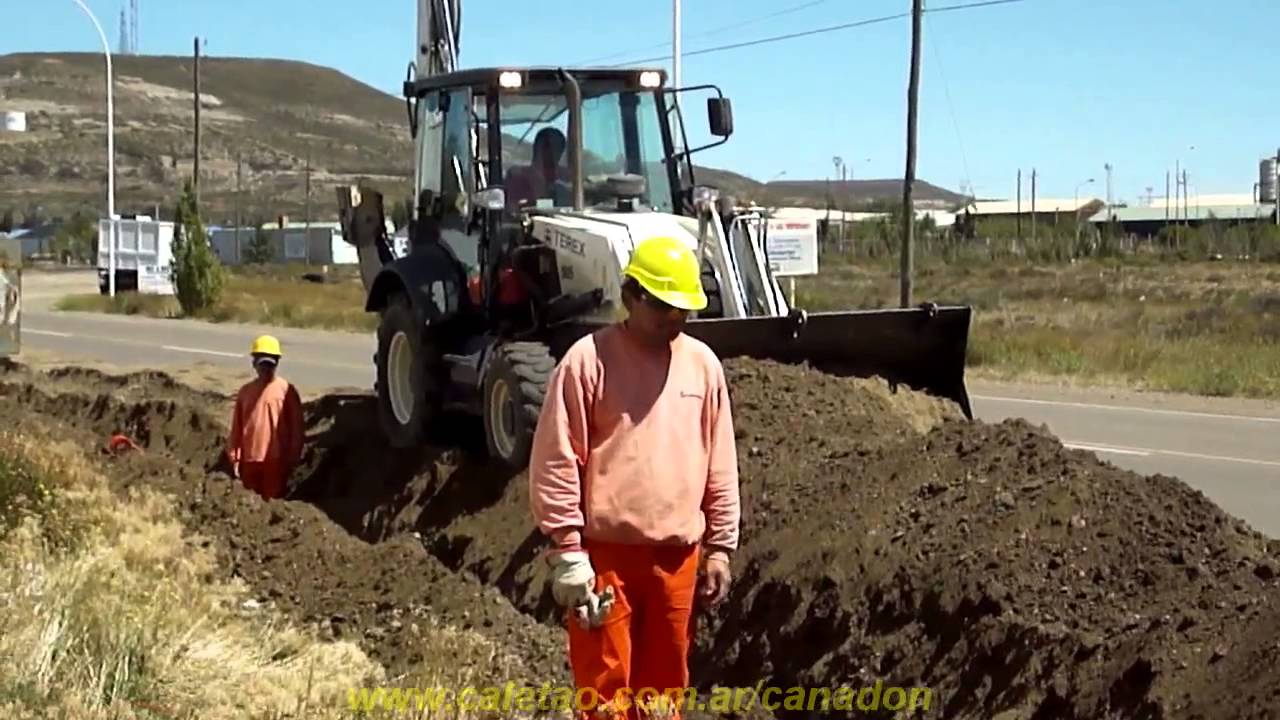«Tendido tritubo para Fibra Optica -Cañadón Seco 2013-»