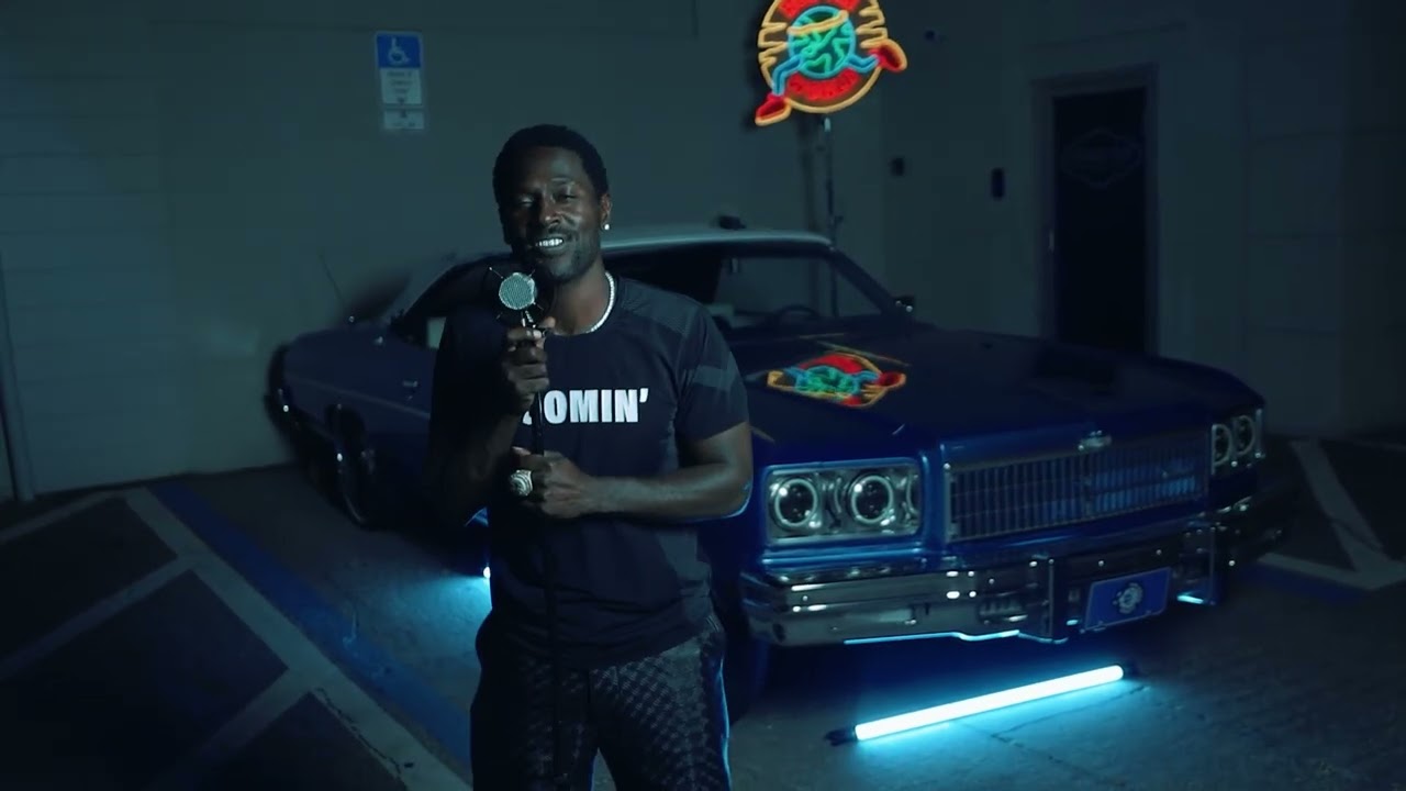 Antonio Brown - Belt To Body  | Run The World Performance