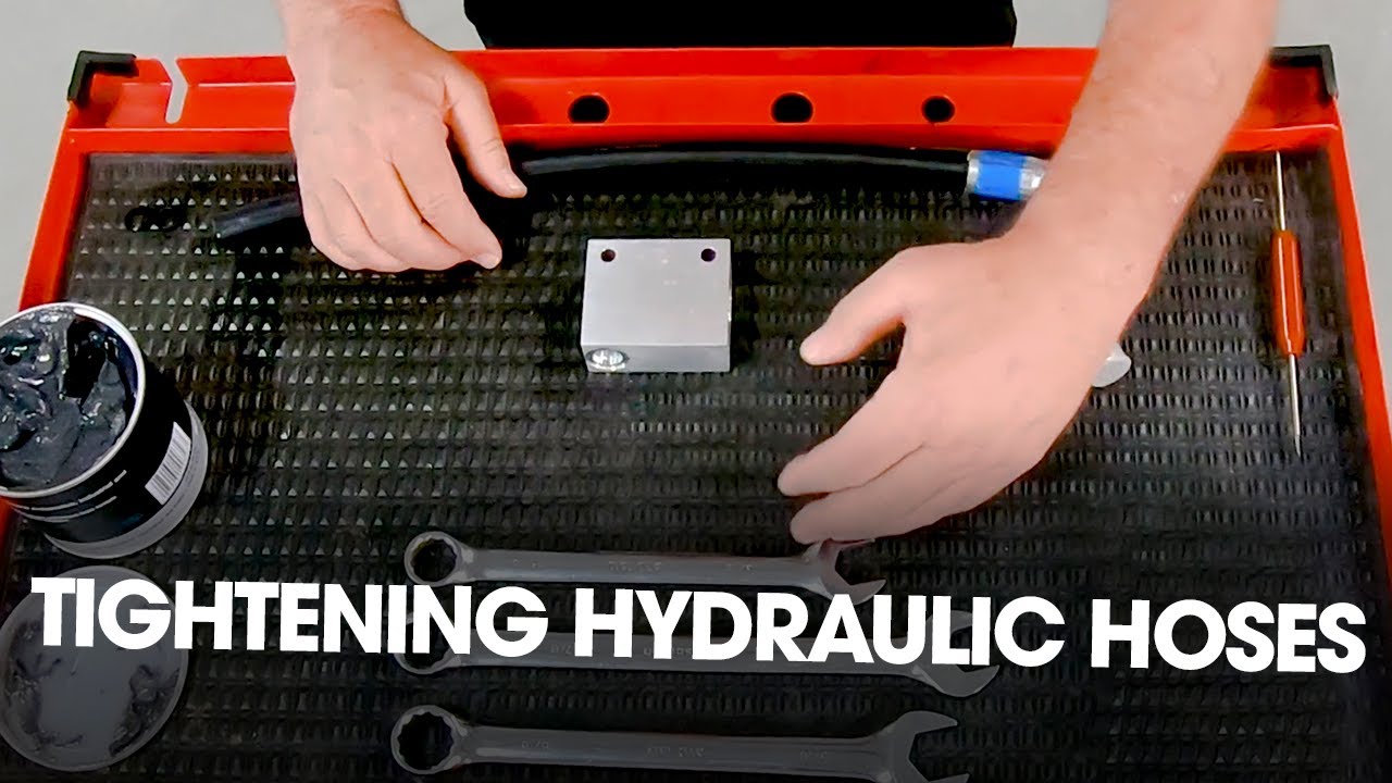 Hydraulic Hose Tightening in Snorkel Lifts
