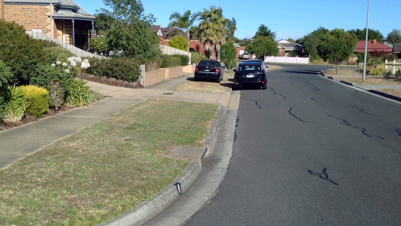 iphone 4s car video (Highton + Belmont) Geelong, Australia 1080p video