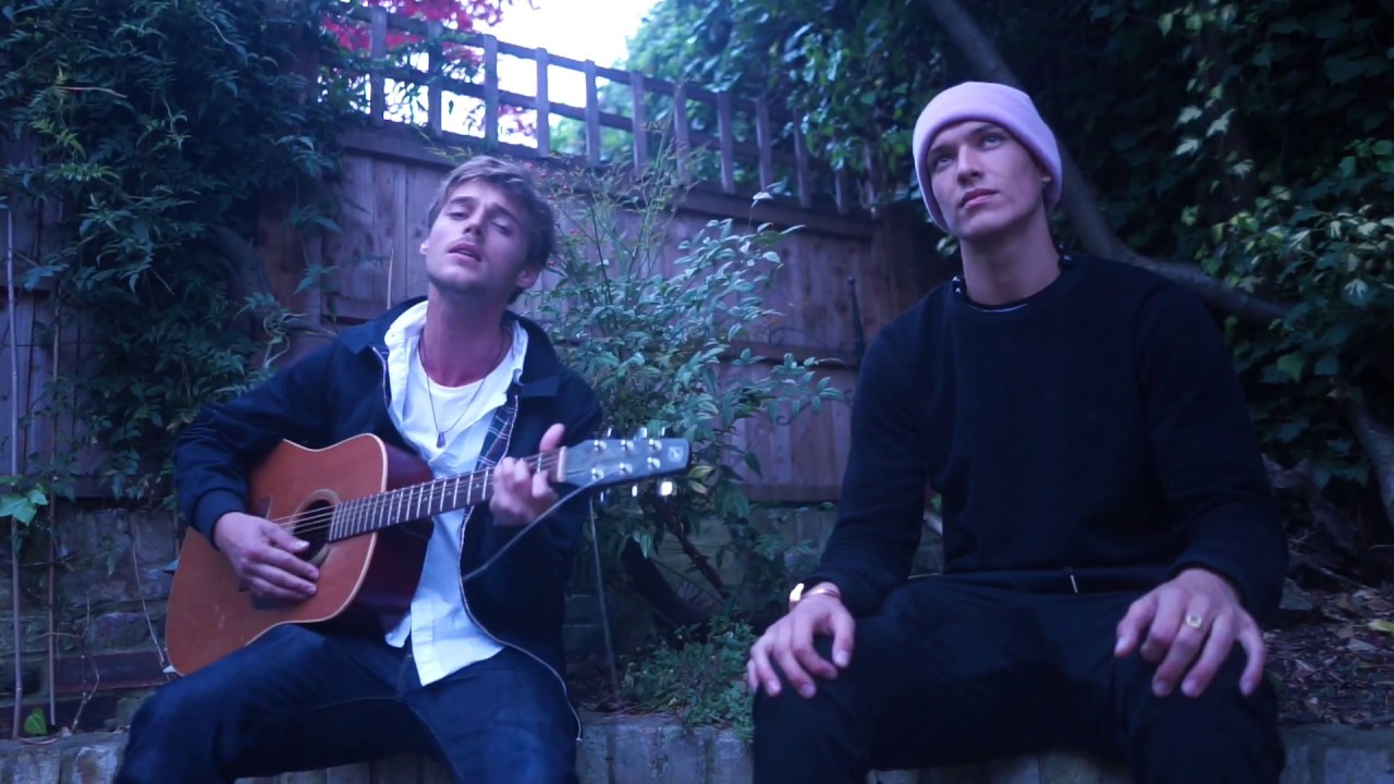 Aaron Unknown X Robbie Wadge - Dreamer - Live Acoustic