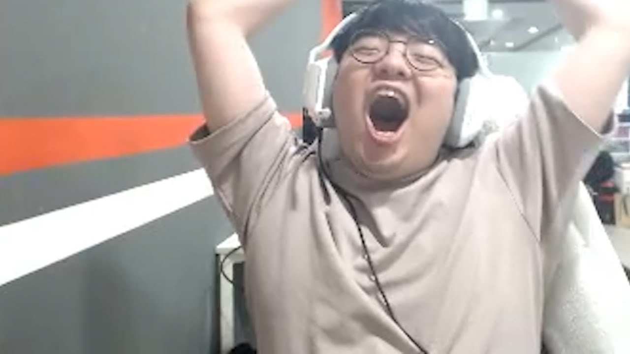조금 많이 오락가락하는 KT롤도사;;