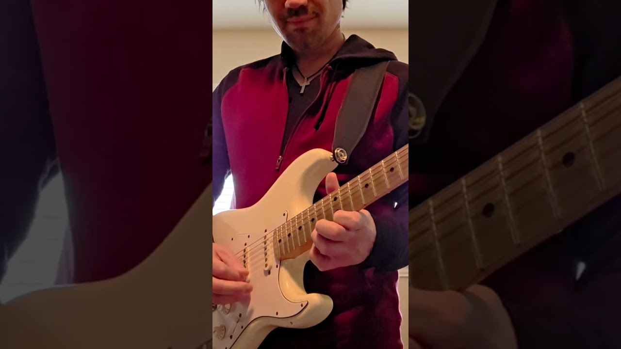 Yngwie Tones - DiMarzio HS3 bridge-middle HS2 Neck pickups. #dimarzio #yngwiemalmsteen #stratocaster