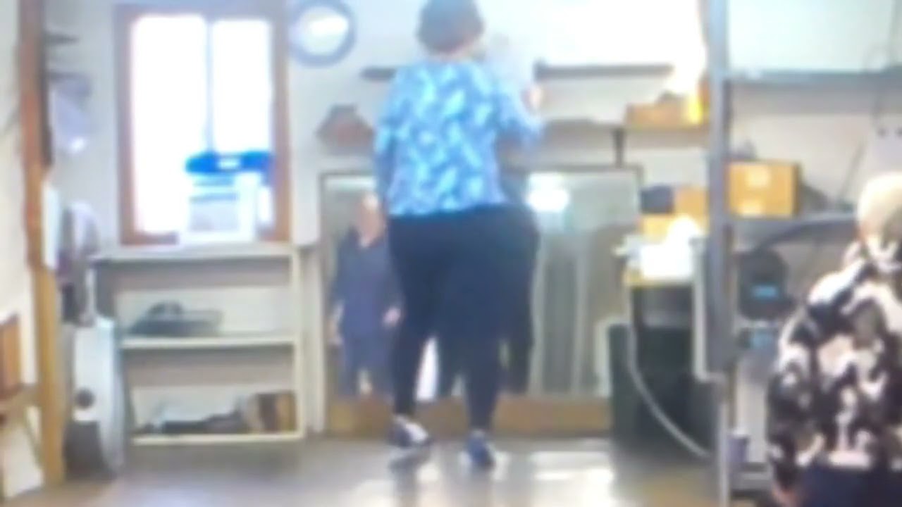BOOT SCOOTIN BOOGIE EI  CUED ONLY KATHY