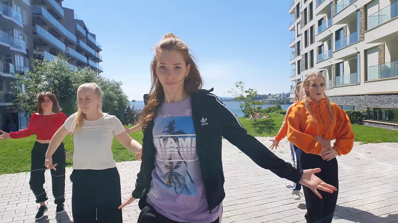 BAGASJE - Unge Ferrari feat. Ylva (Choreography by Shiri Inbar)