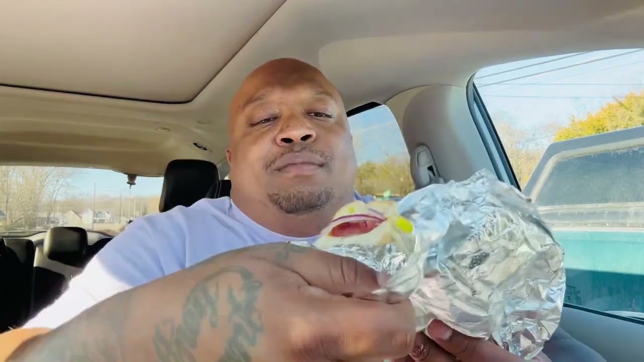 Stopped ‼️and grabbed a Sando from this small town sub shop 🤔👌