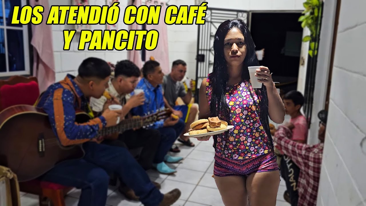 Angela atendió bien a los mariachis.