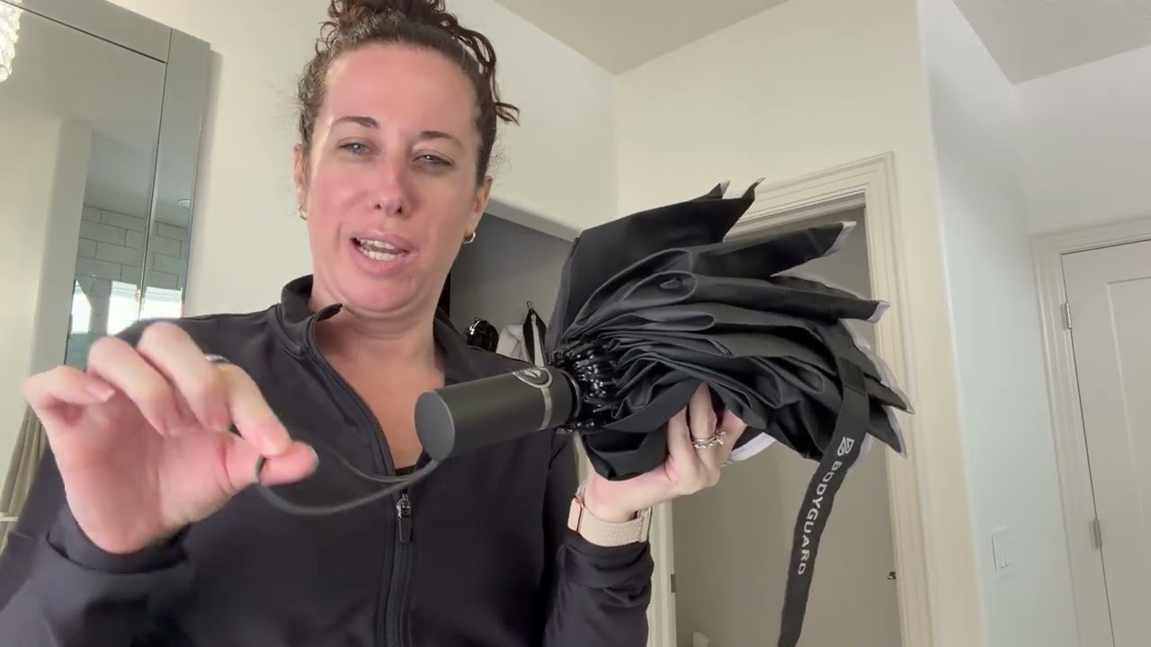 BEST Reverse Folding Umbrella? Bodyguard Windproof Umbrella Honest Review 