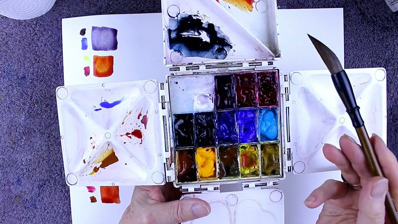 Setting up a Barry Herniman Cloverleaf Paintbox Watercolour Paintbox.